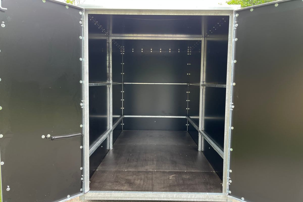 Box Trailer 12' x 5' x 5' Braked Twin Axle