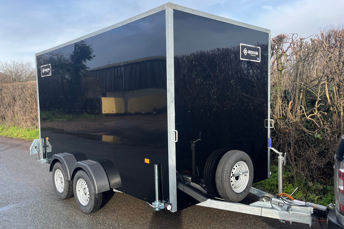 Box Trailer 10' x 6' x 6' Braked Twin Axle