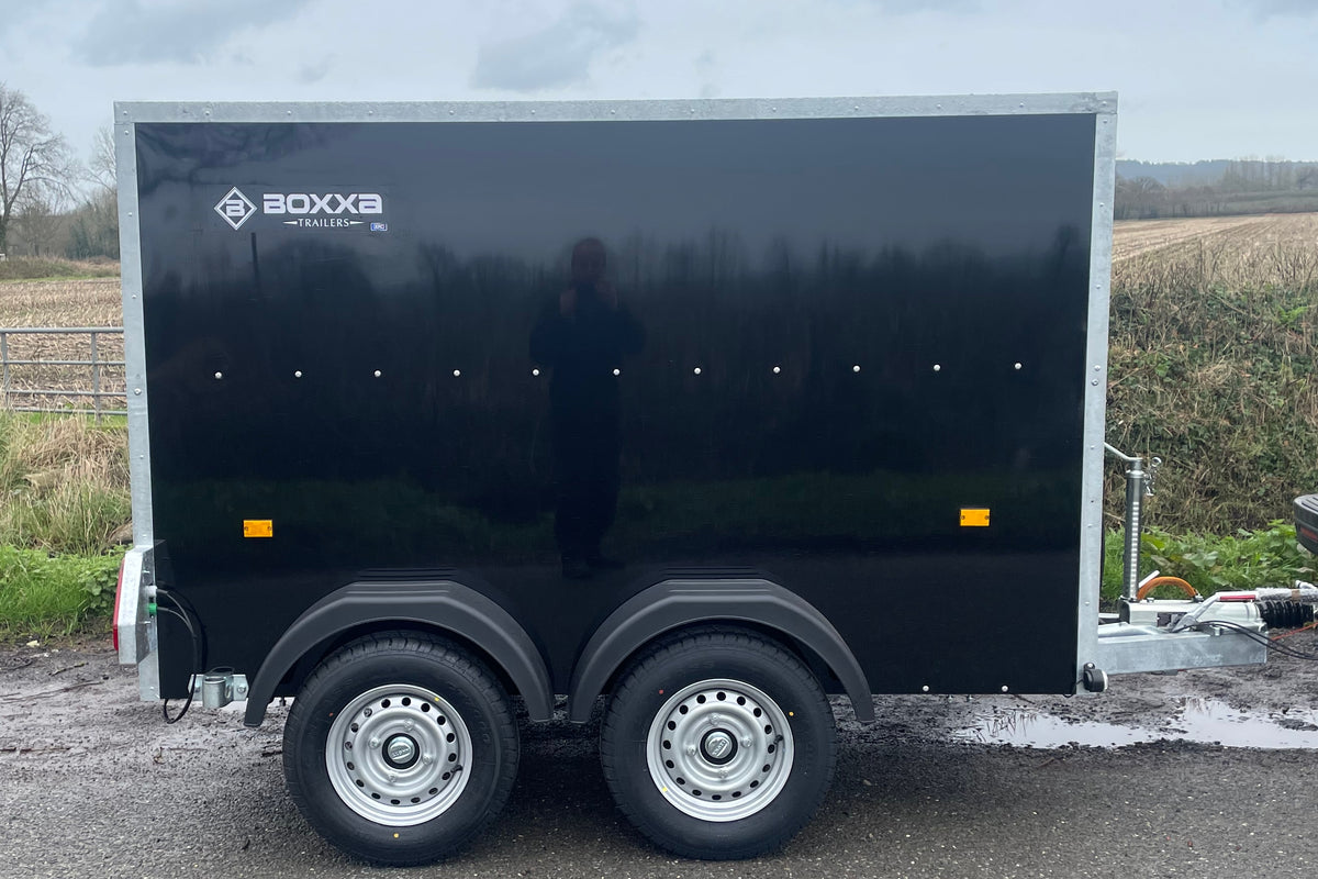 Box Trailer 9' x 5' x 5' Braked Twin Axle