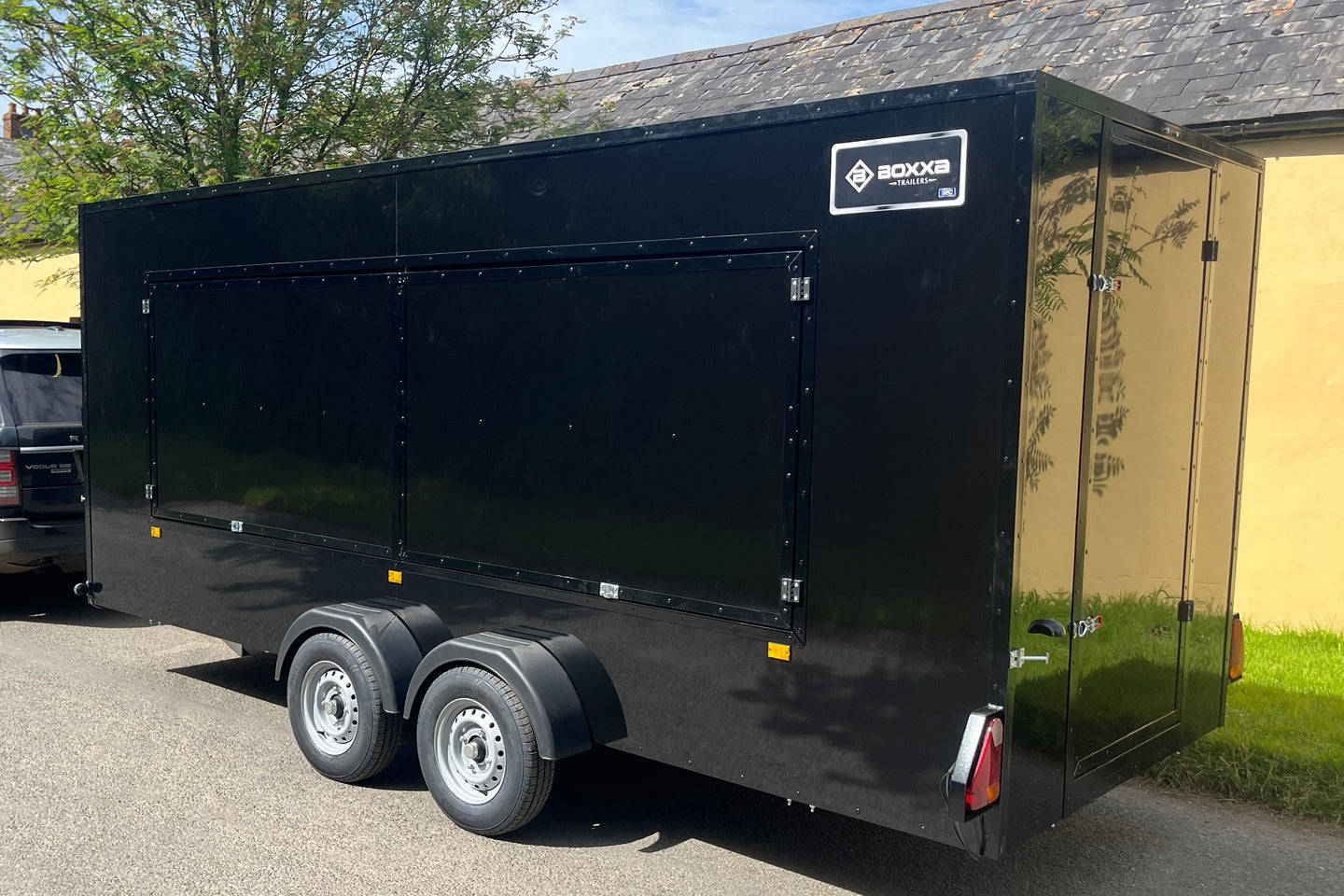 Exhibition Trailer EXC1666TB