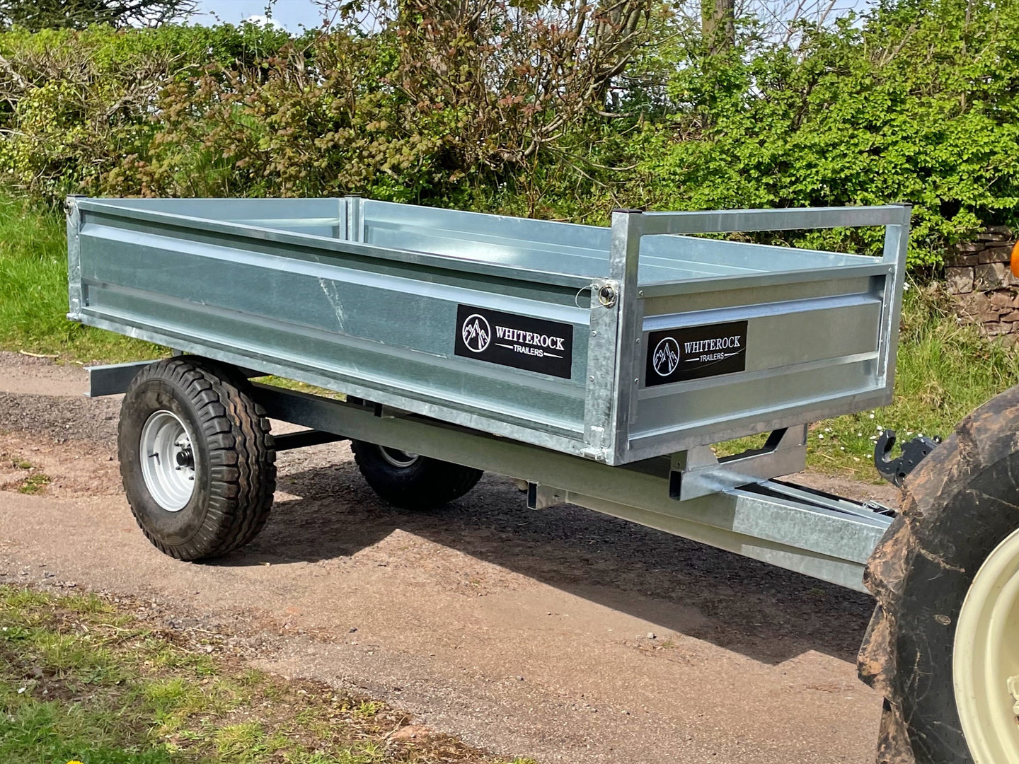 TT2000 - 2 Ton Tipping Tractor Trailer image 0