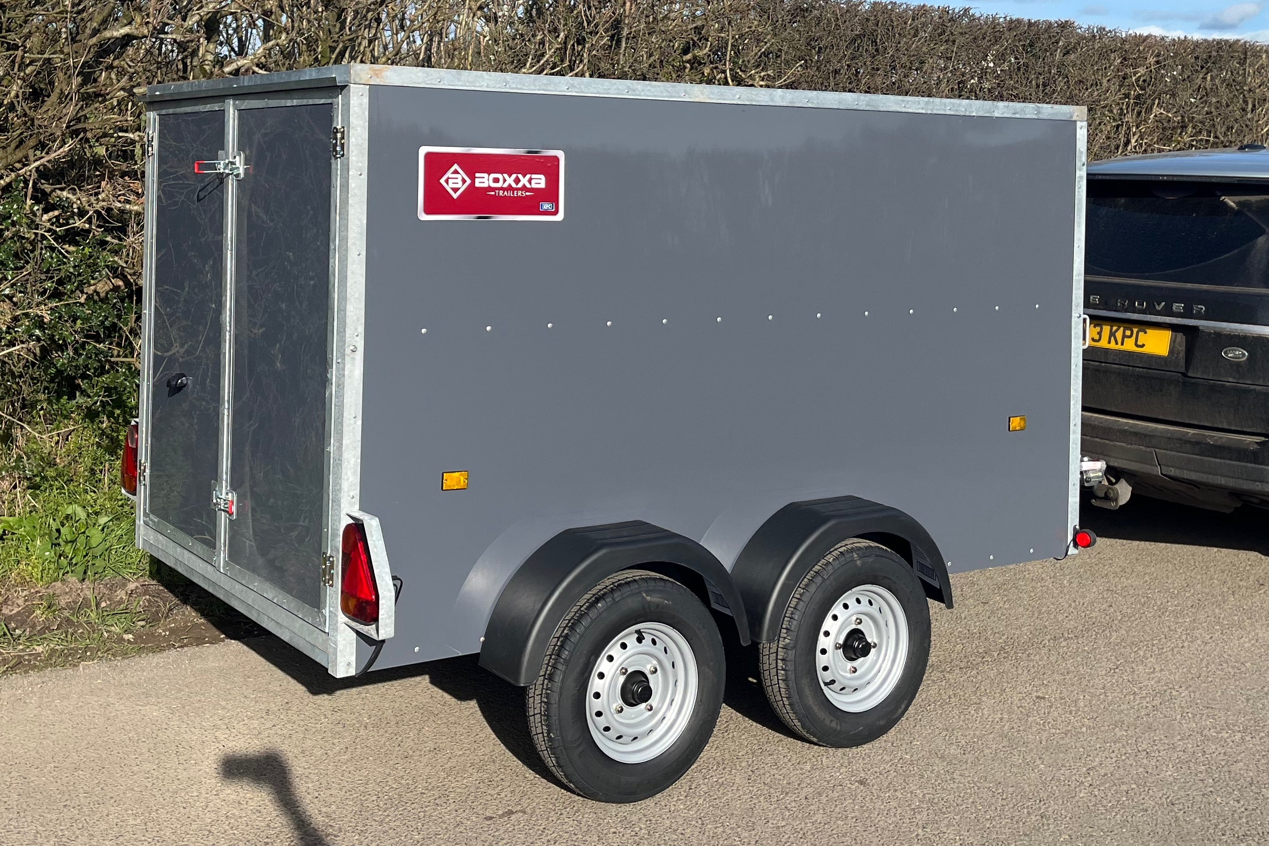 Box Trailer 8' x 5' x 5' Braked Twin Axle
