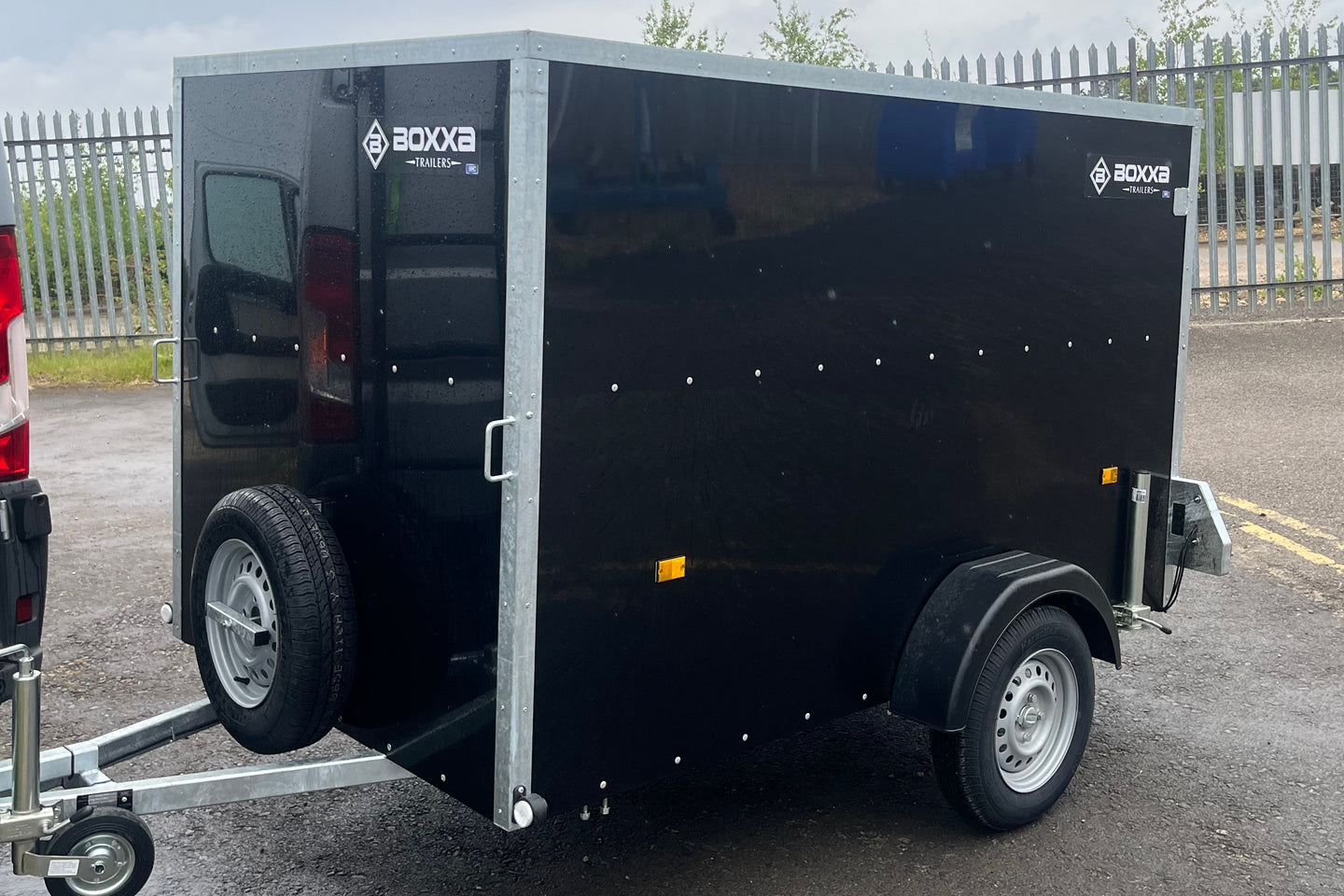 Box Trailer 8' x 4' x 5' Unbraked Single Axle