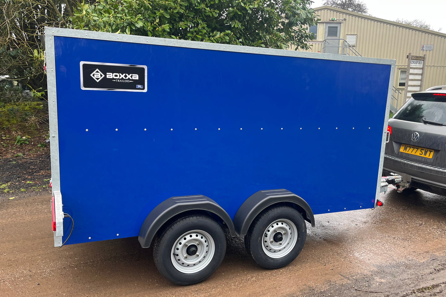 Box Trailer 10' x 5' x 6' Braked Twin Axle