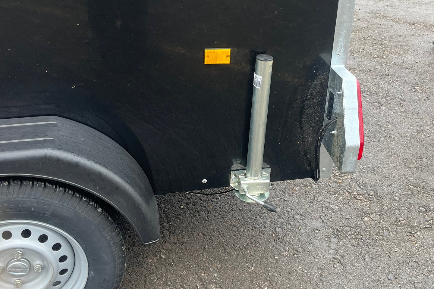 Box Trailer 8' x 4' x 5' Unbraked Single Axle