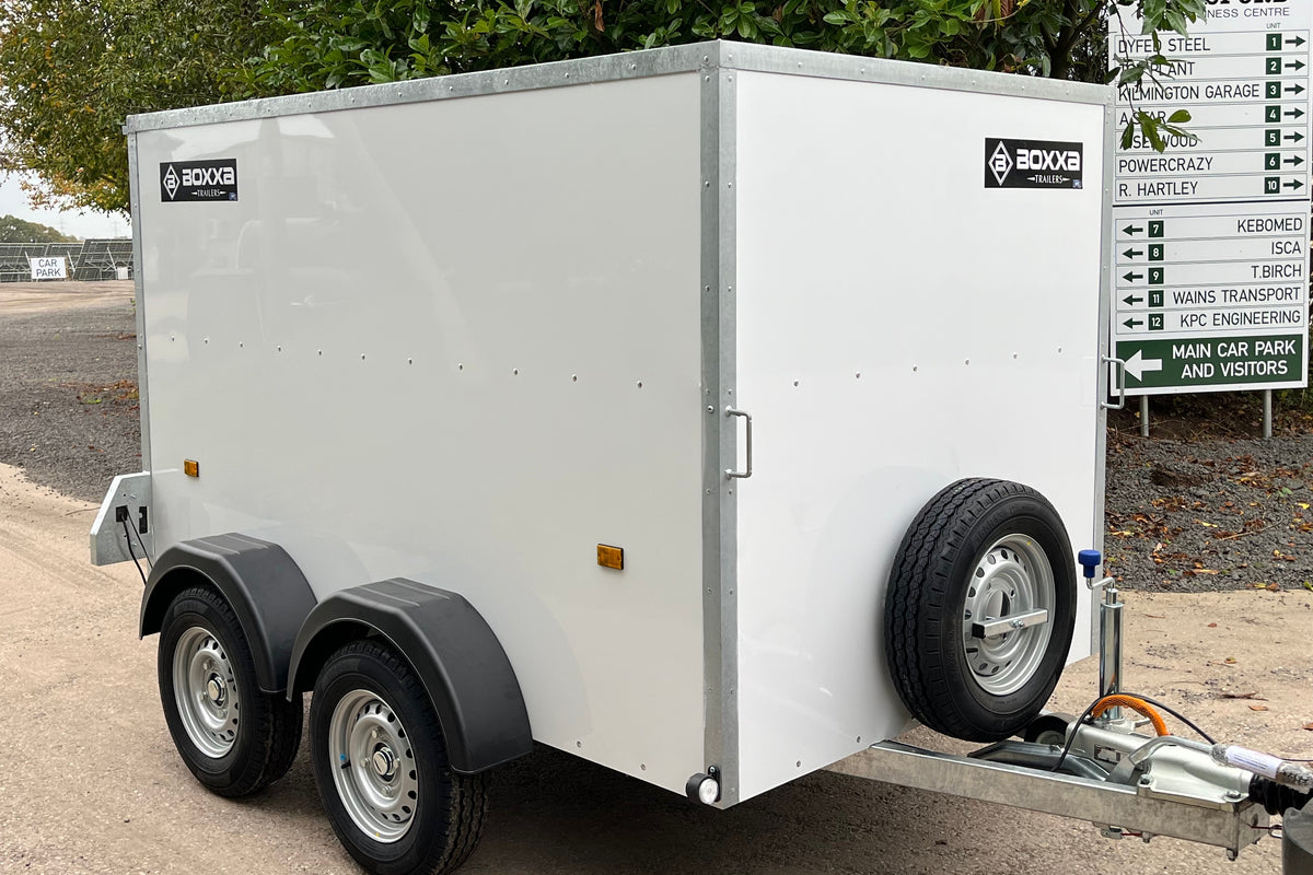 Box Trailer 8' x 5' x 5' Braked Twin Axle