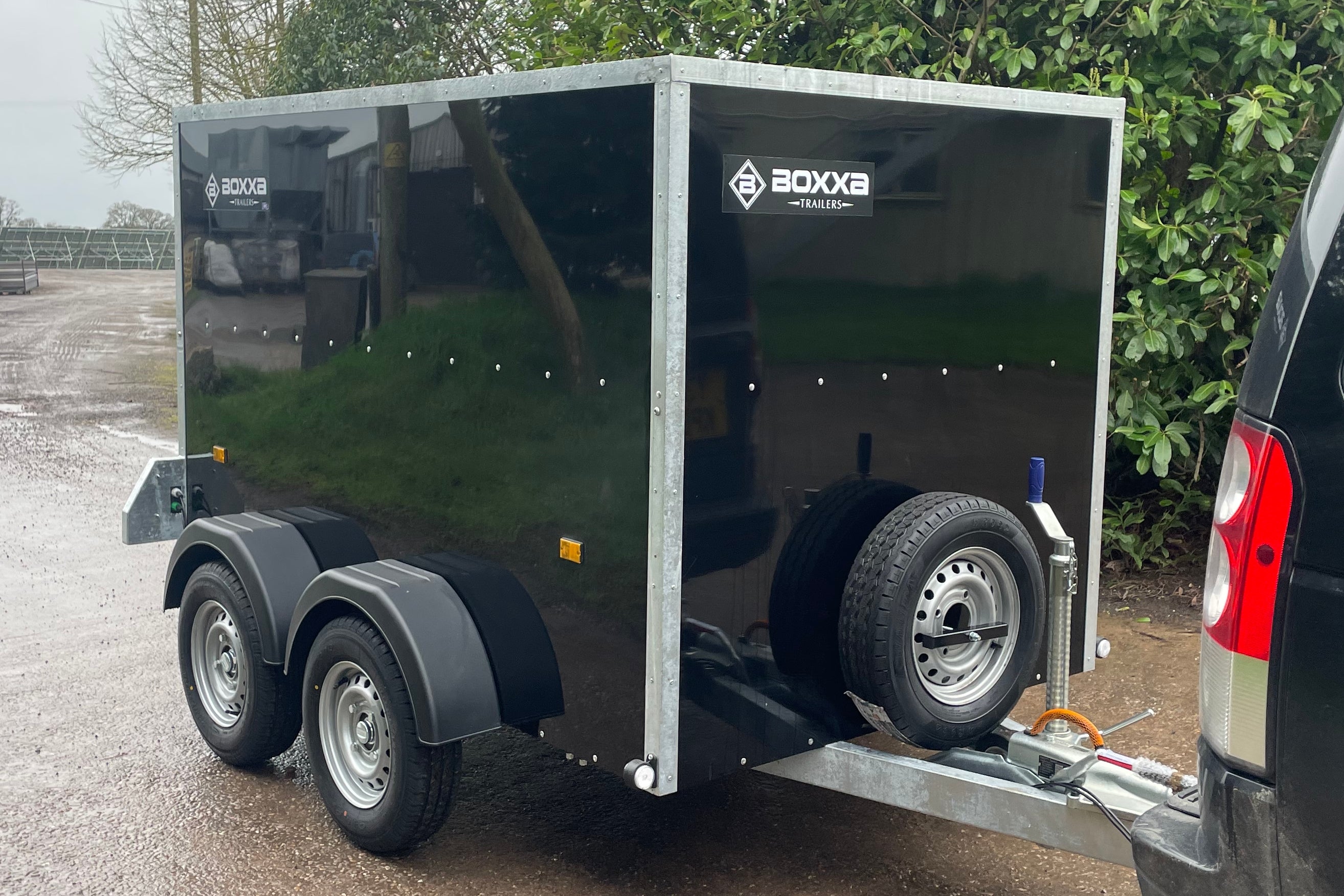 Box Trailer 9' x 5' x 5' Braked Twin Axle