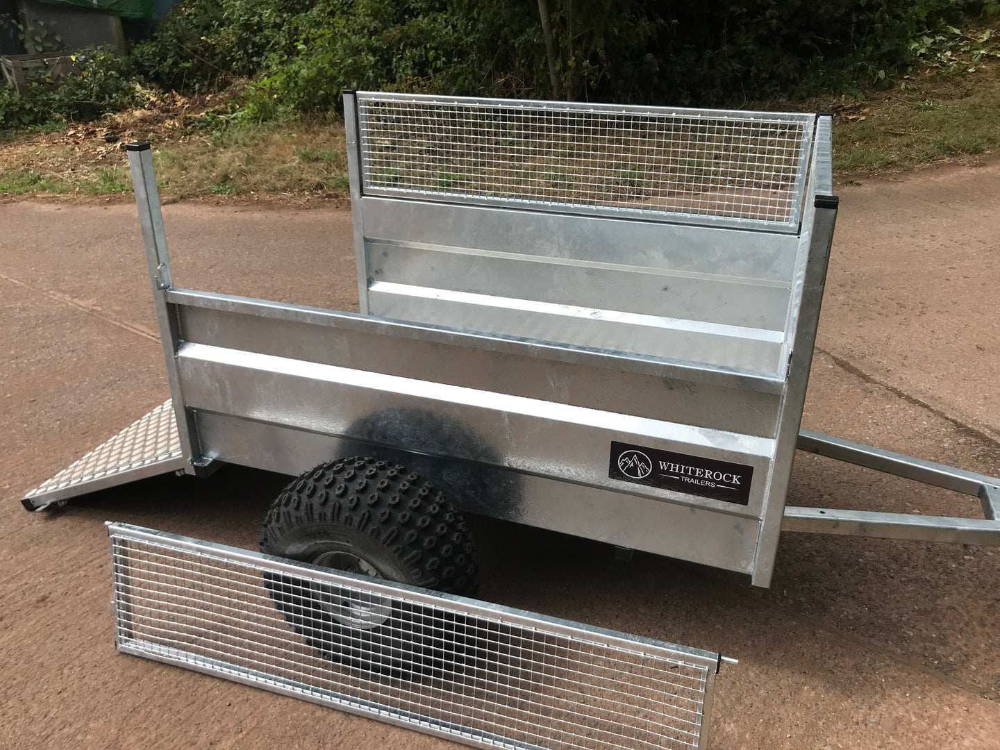 Drop Side Sheep Trailer - 2000mm image 8