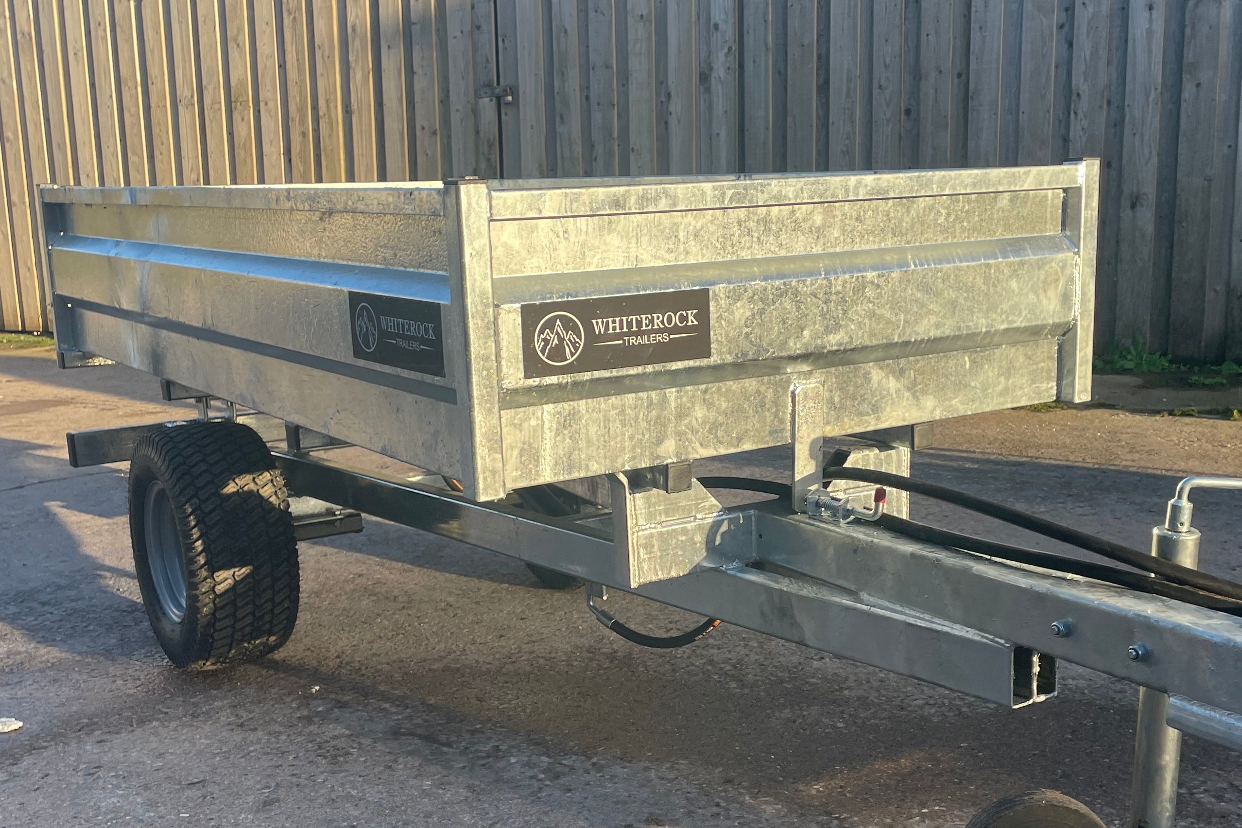 TT1250 - 1.25 Ton Tipping Tractor Trailer image 6