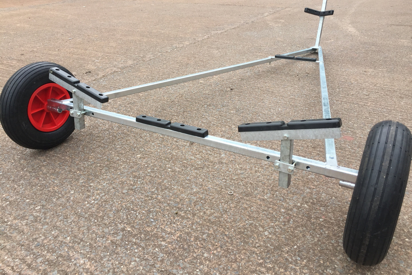 12' Boat / Dinghy Launching Trolley - Dismantling 'A' Frame image 3